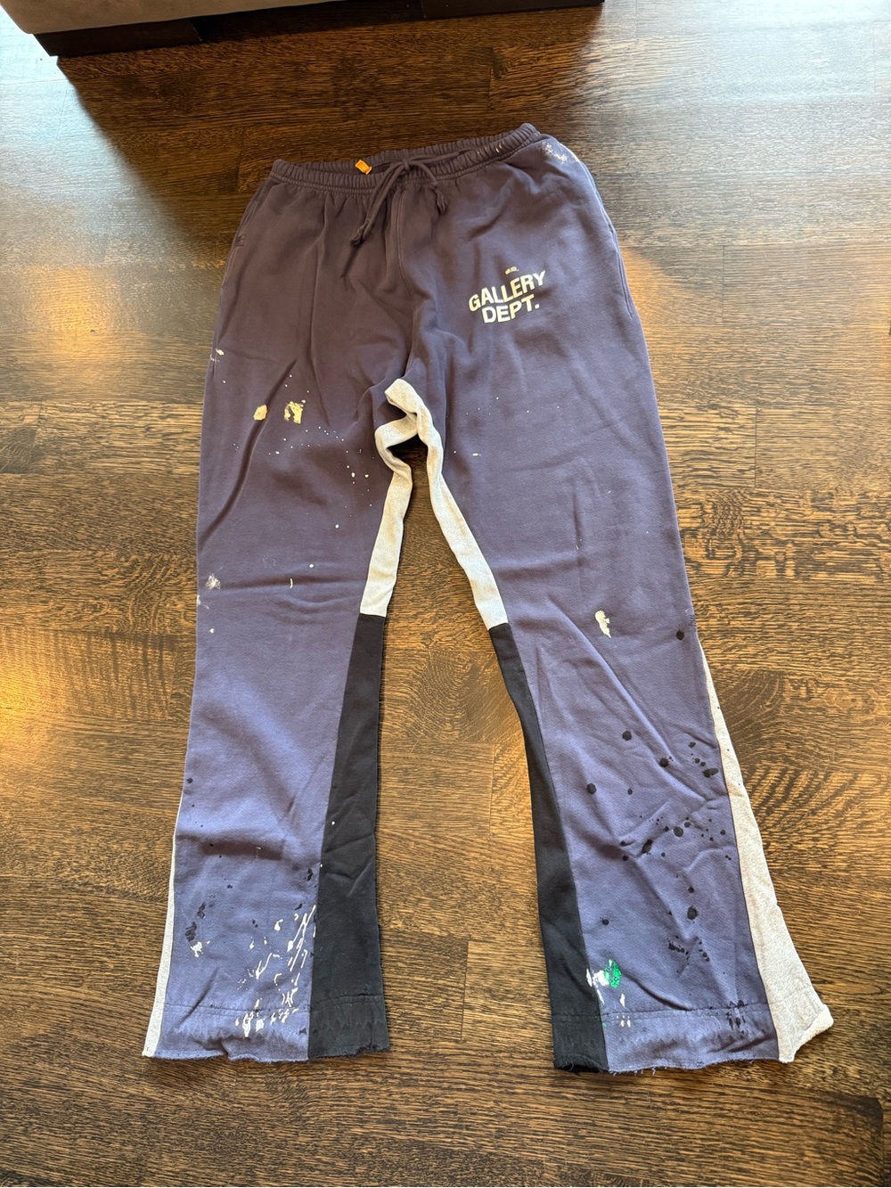 Gallery debt sweatpants